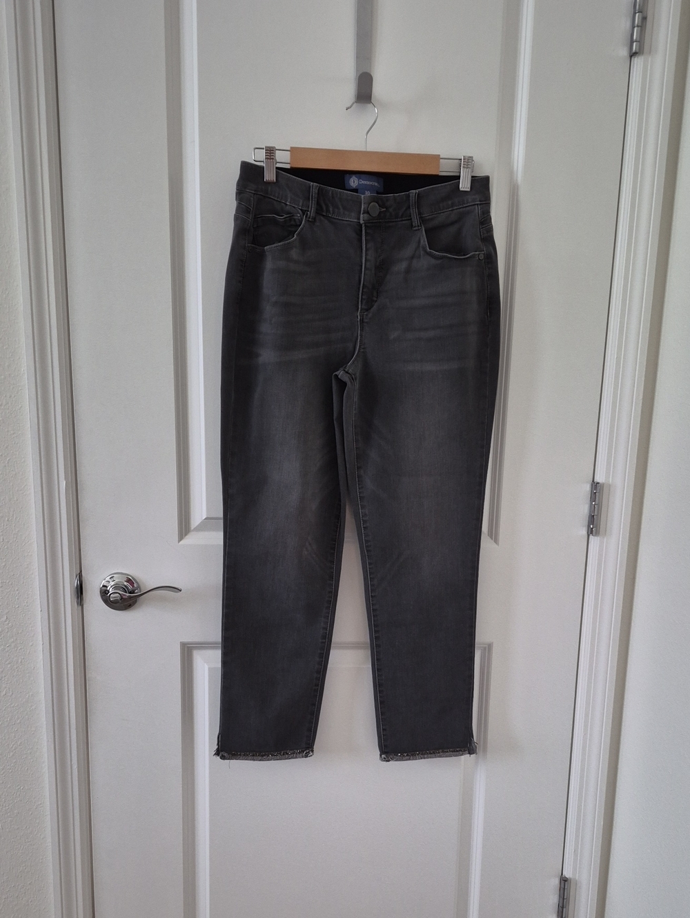 Democracy Charcoal Cropped High-Rise Jeans